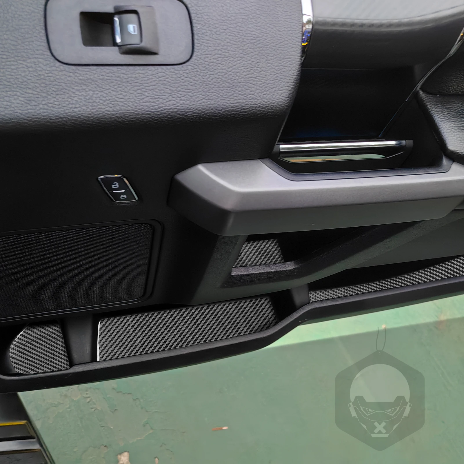 For Ford Raptor F150 F-150 2015-2020 Carbon Fiber Door Slot Mats Storage Box Panel Trim Cover Car Accessories Decoration Sticker
For Ford Raptor F150 F-150 2015-2020 Carbon Fiber Door Slot Mats Storage Box Panel Trim Cover Car Accessories Decoration Sticker
