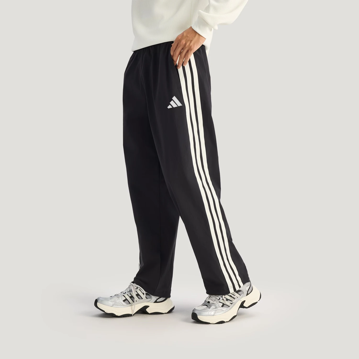 Adidas genuine ST 3ST WV PANT men's woven casual pants KR2531
Adidas genuine ST 3ST WV PANT men's woven casual pants KR2531