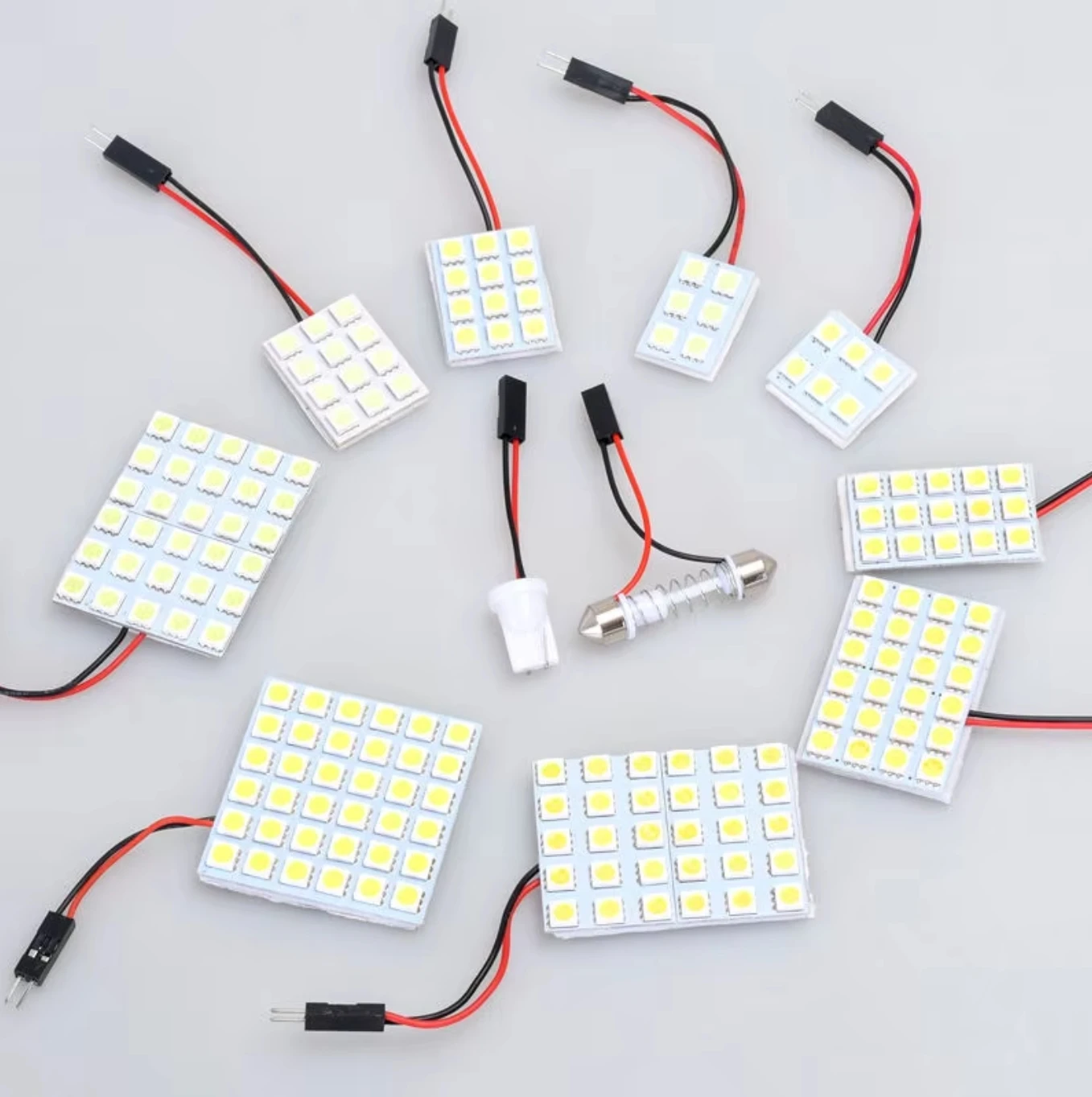 1X Led Panel 6/9/12/15/18/24/30/36/48 SMD 5050 T10 Ba9s c5w Adapter Festoon Dome reading Light Accessories Car Auto motor DC12V
1X Led Panel 6/9/12/15/18/24/30/36/48 SMD 5050 T10 Ba9s c5w Adapter Festoon Dome reading Light Accessories Car Auto motor DC12V
