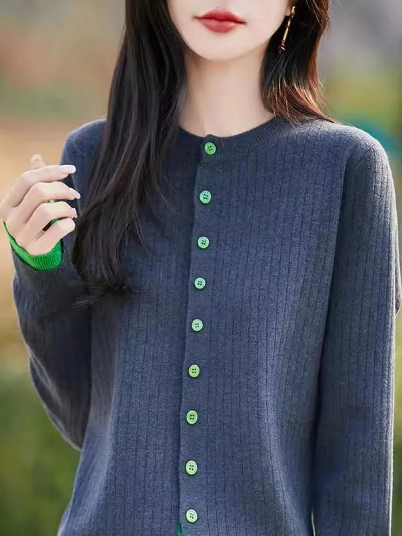 Color Blocking Knitted Cardigan Women's Round Neck Sweater Jacket Air-Conditioned Shirt Long Sleeved Spring And Autumn Top W069
Color Blocking Knitted Cardigan Women's Round Neck Sweater Jacket Air-Conditioned Shirt Long Sleeved Spring And Autumn Top W069