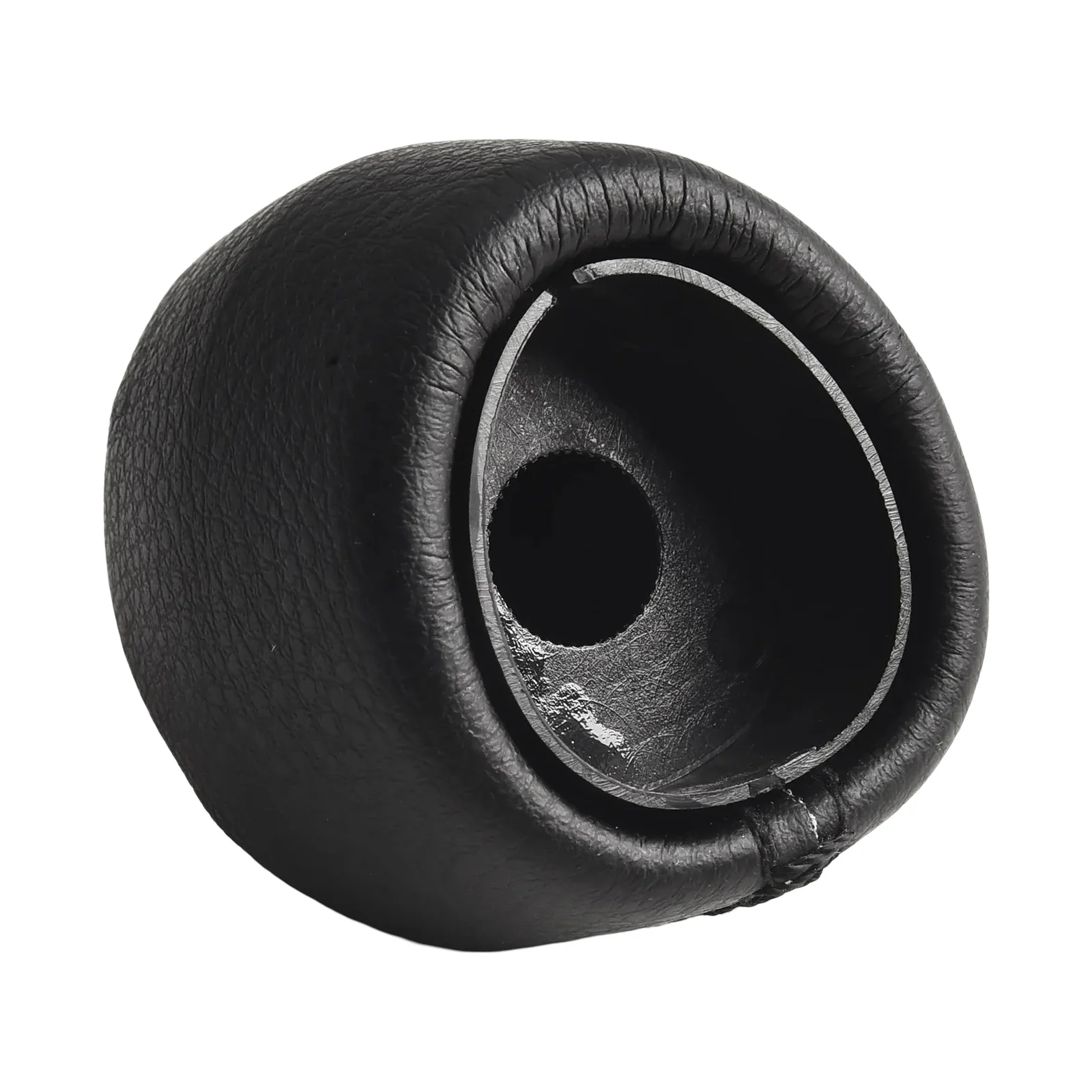 Модернизированная ручка переключения передач в современном салоне автомобиля. Черная ручка переключения передач. Беспроблемная установка. Прочная пластиковая конструкция.
Модернизированная ручка переключения передач в современном салоне автомобиля. Черная ручка переключения передач. Беспроблемная установка. Прочная пластиковая конструкция.