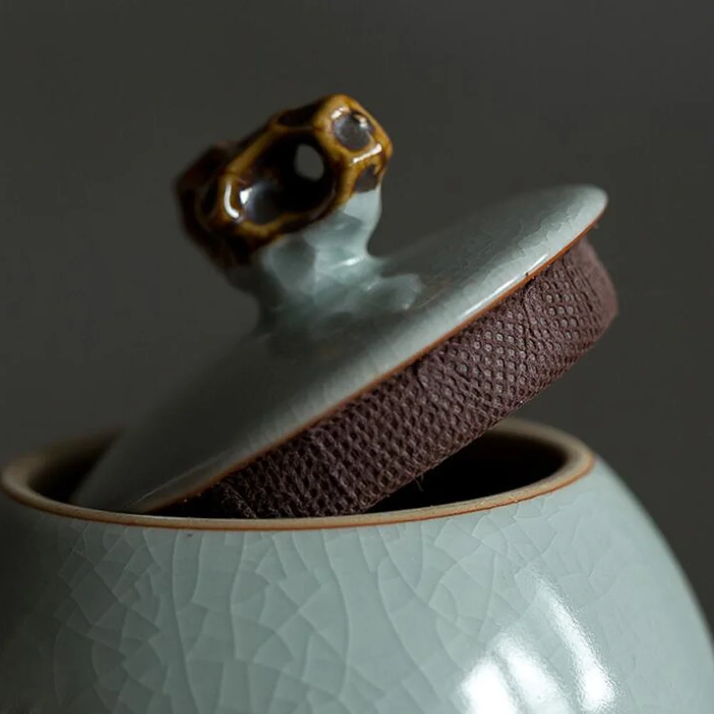 Ru Kiln Ceramic Tea Canister Light Green Vintage Sealing Tea Storage Container Creative Can for Home Restaurant
Ru Kiln Ceramic Tea Canister Light Green Vintage Sealing Tea Storage Container Creative Can for Home Restaurant