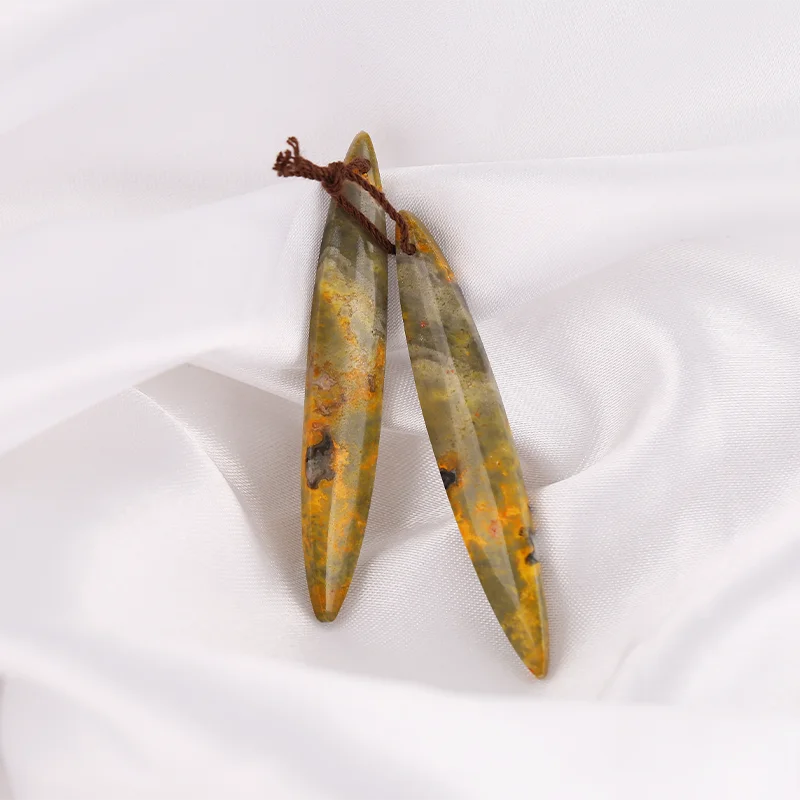 Natural Stone Bumble Bee Stone Drop Earring Bead Handmade Fashion Jewelry Women Earrings Accessories
Natural Stone Bumble Bee Stone Drop Earring Bead Handmade Fashion Jewelry Women Earrings Accessories