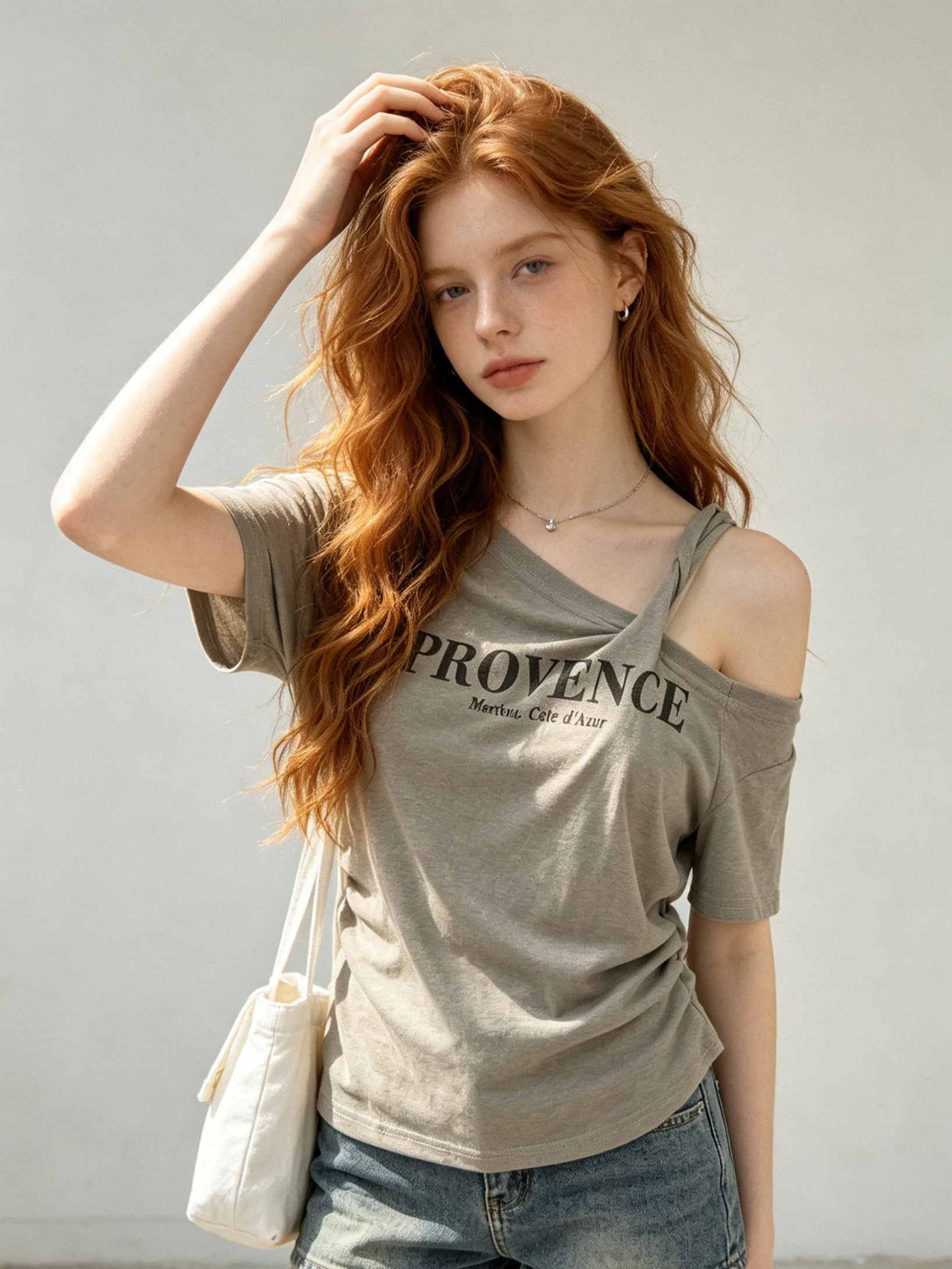 Retro American Sweet And Spicy Short Sleeve T-Shirt Waist Cinching Slimming Short Print Summer Top Design Sense Women's Fashion
Retro American Sweet And Spicy Short Sleeve T-Shirt Waist Cinching Slimming Short Print Summer Top Design Sense Women's Fashion