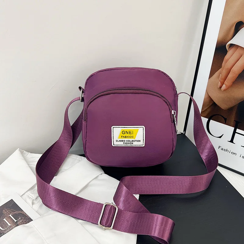 Fashionable Simple Nylon Crossbody Bag Casual Mini Square Bag Women Phone Storage Shoulder Bag
Fashionable Simple Nylon Crossbody Bag Casual Mini Square Bag Women Phone Storage Shoulder Bag