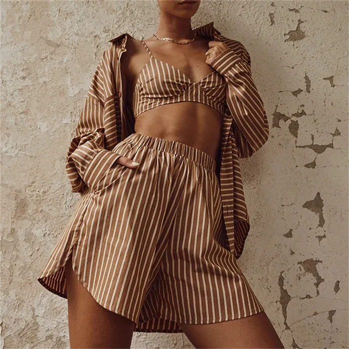Fashionable Casual INS Shirt Blouse Shorts Set Women's Three-Piece Cotton Summer Outfit Stylish Comfortable Ladies' Ensemble
Fashionable Casual INS Shirt Blouse Shorts Set Women's Three-Piece Cotton Summer Outfit Stylish Comfortable Ladies' Ensemble