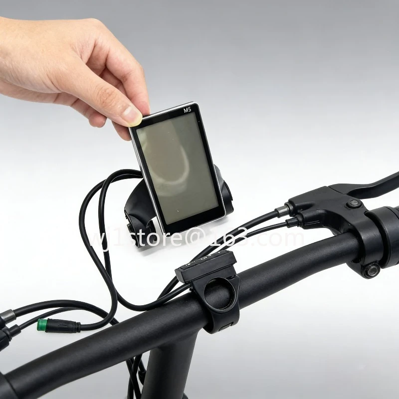 20 Inch E-Bike LCD Display Panel, M5 Digital Instrument for Electric Mountain Bike and Scooter Replacement
20 Inch E-Bike LCD Display Panel, M5 Digital Instrument for Electric Mountain Bike and Scooter Replacement