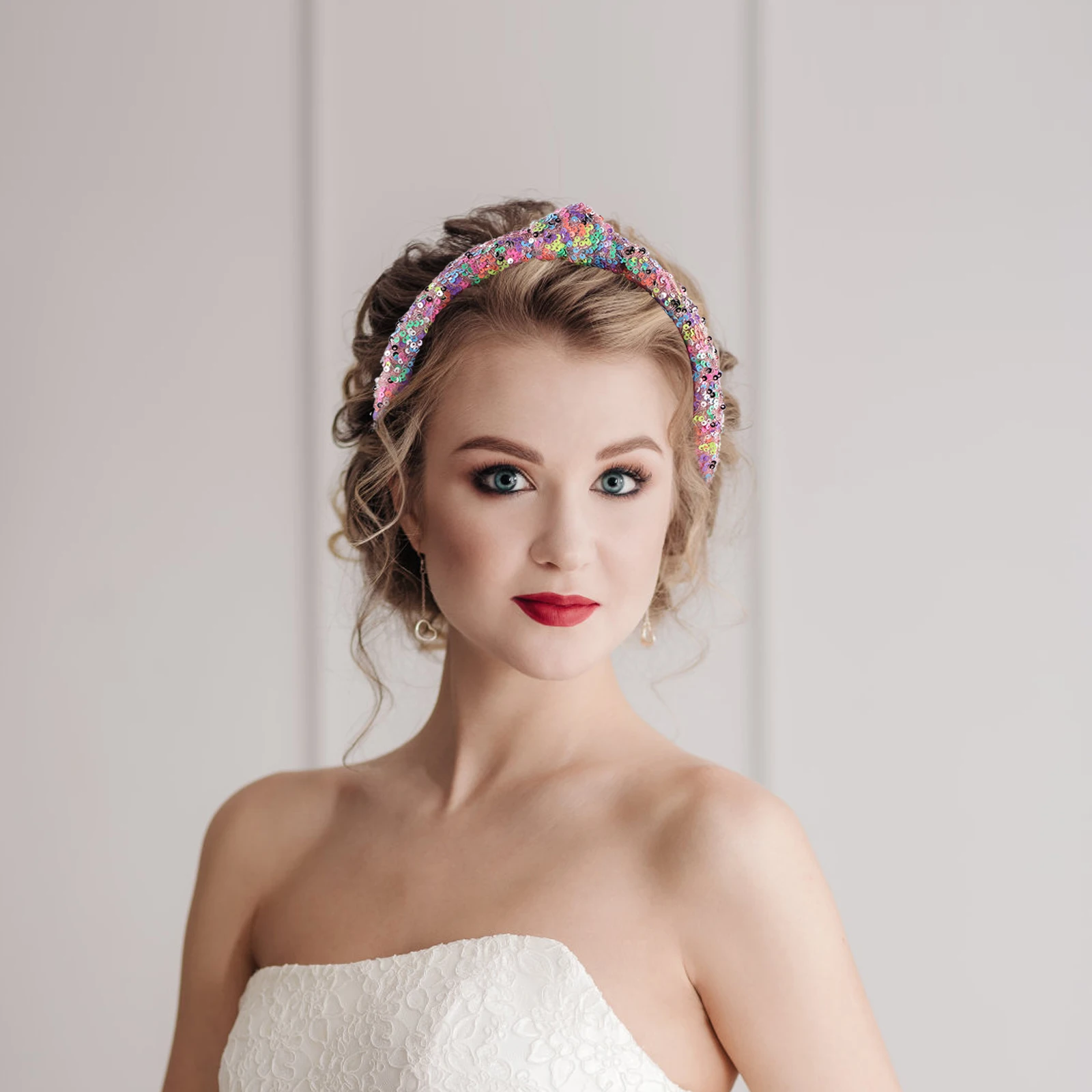 Colorful Sequin Headb Knotted Sparkle Fabric Thin Elastic Hair Accessories Women Elegant Design Versatile Style
Colorful Sequin Headb Knotted Sparkle Fabric Thin Elastic Hair Accessories Women Elegant Design Versatile Style