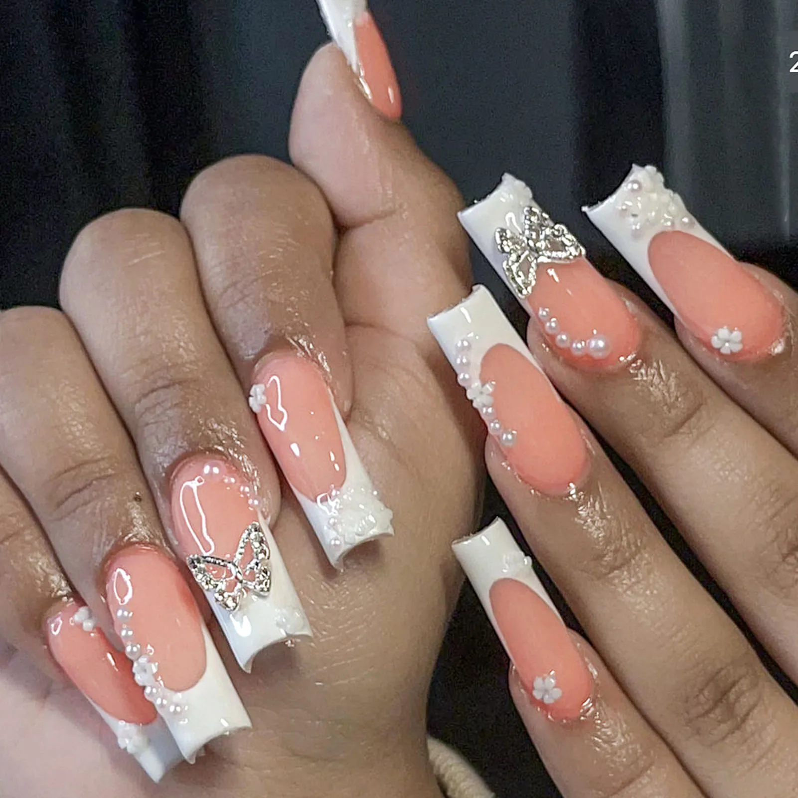Nude Color White Edge False Nail White Flower Imitation Pearl Glossy False Nail for Shopping Travel Dress Matching
Nude Color White Edge False Nail White Flower Imitation Pearl Glossy False Nail for Shopping Travel Dress Matching