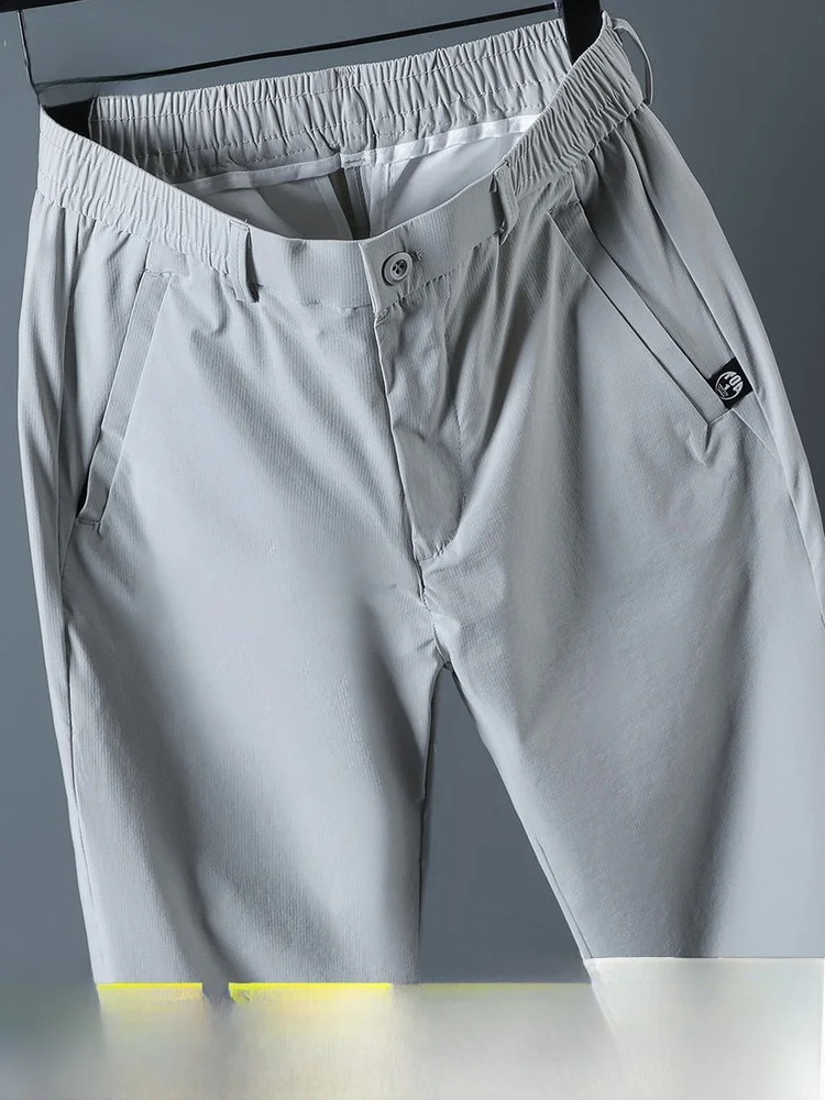 Модные прямые брюки для мужчин, повседневные спортивные длинные штаны, весна 2026, зауженные, универсальные, для повседневной носки, бренд SNOW FLYING
Модные прямые брюки для мужчин, повседневные спортивные длинные штаны, весна 2026, зауженные, универсальные, для повседневной носки, бренд SNOW FLYING