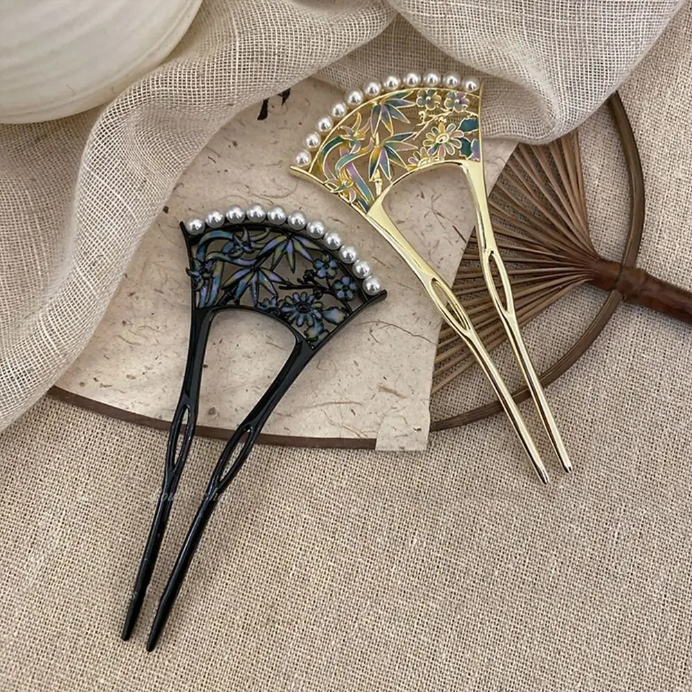 Classical Pearl Fan Hair Stick Hollow U-shaped Hanfu U Shape Hairpin Hanfu Headwear Hair Chopstick For Girl
Classical Pearl Fan Hair Stick Hollow U-shaped Hanfu U Shape Hairpin Hanfu Headwear Hair Chopstick For Girl