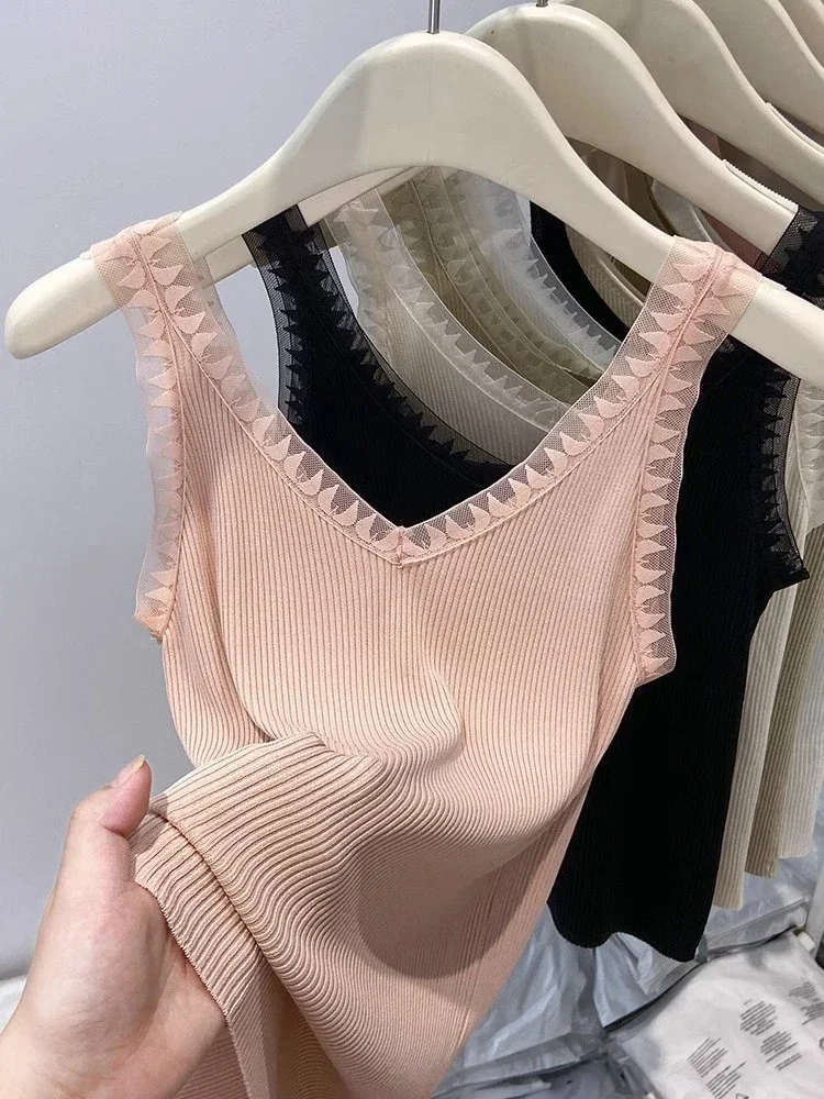 Women Summer Fashion Thin Knitted Undershirt Sleeveless Corset Top Half High Neck Comfortable Breathable Lace Tank Top 2025
Women Summer Fashion Thin Knitted Undershirt Sleeveless Corset Top Half High Neck Comfortable Breathable Lace Tank Top 2025