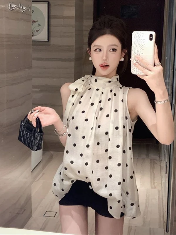 Slim Fit Polka Dot Vest Top Women's Summer Vaion Sle Svel round Ne Pure Desire High End Faion Korean Version
Slim Fit Polka Dot Vest Top Women's Summer Vaion Sle Svel round Ne Pure Desire High End Faion Korean Version