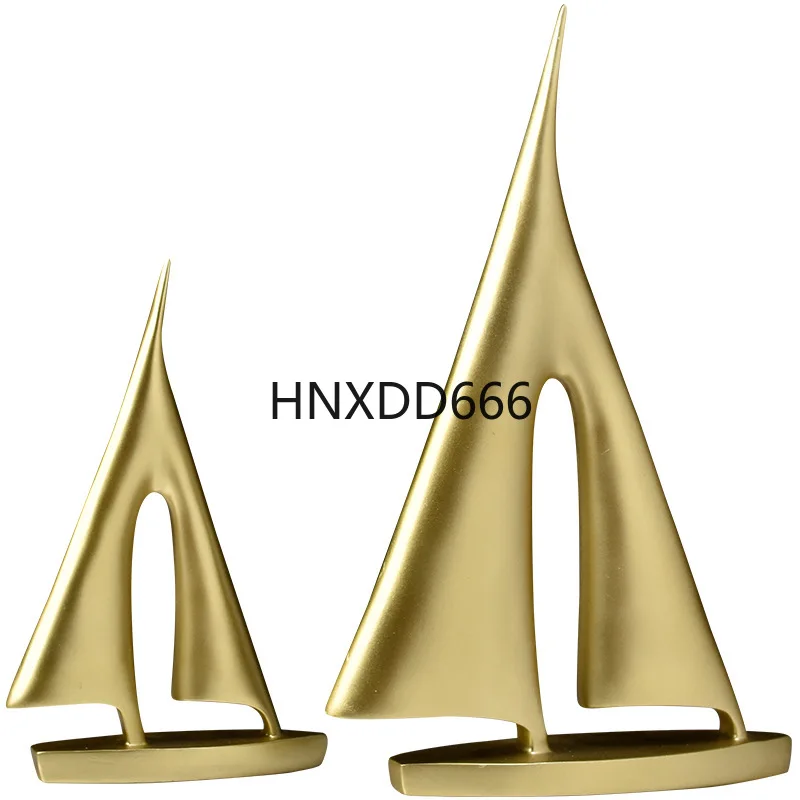Nordic modern and simple sailboat ornaments, resin handicrafts, creative living room, office desk and home decorations
Nordic modern and simple sailboat ornaments, resin handicrafts, creative living room, office desk and home decorations
