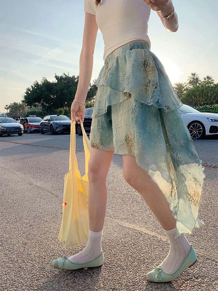 Новая женская летняя юбка Zeng Xiao Salt 2025: асимметричная, с высокой талией, А-силуэт, короткая, дизайнерская
Новая женская летняя юбка Zeng Xiao Salt 2025: асимметричная, с высокой талией, А-силуэт, короткая, дизайнерская