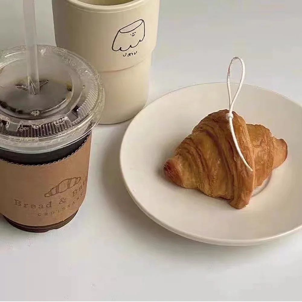 Simulation Croissant Candle Silicone Mold Diy Aromatherapy Plaster Candle Making Decoration French Snack Bread Baking Mold
Simulation Croissant Candle Silicone Mold Diy Aromatherapy Plaster Candle Making Decoration French Snack Bread Baking Mold
