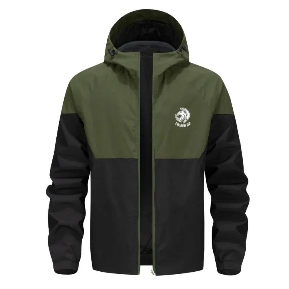 Новая мужская спортивная уличная куртка с капюшоном, размер, осенне-зимняя уличная одежда, топ, повседневное свободное пальто, легкая ветровка
Новая мужская спортивная уличная куртка с капюшоном, размер, осенне-зимняя уличная одежда, топ, повседневное свободное пальто, легкая ветровка