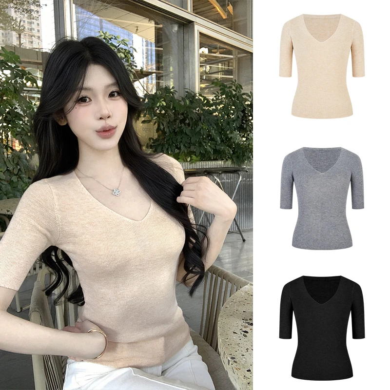 MosesQueen Queen Light Maturity Style Short Sleeve Knitted Sweater New Slimming V-neck Top Women Quality Feel Polyester Blend
MosesQueen Queen Light Maturity Style Short Sleeve Knitted Sweater New Slimming V-neck Top Women Quality Feel Polyester Blend
