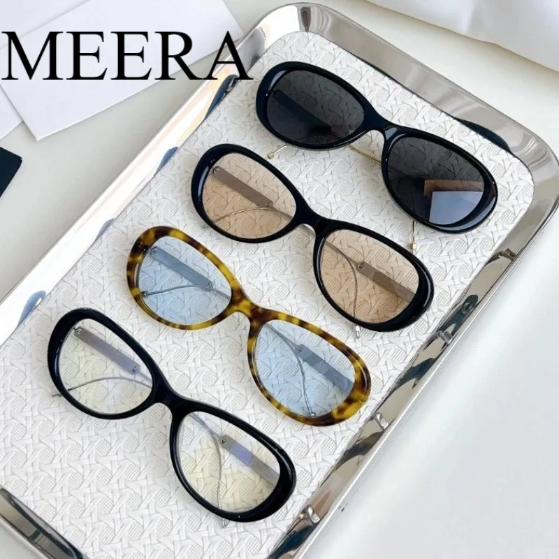 Fashionable No-makeup Reading Glasses for Women, High-end Oval Tortoise Gm Frame Anti-blue Light Retro Cat-eye Reading Glasses
Fashionable No-makeup Reading Glasses for Women, High-end Oval Tortoise Gm Frame Anti-blue Light Retro Cat-eye Reading Glasses
