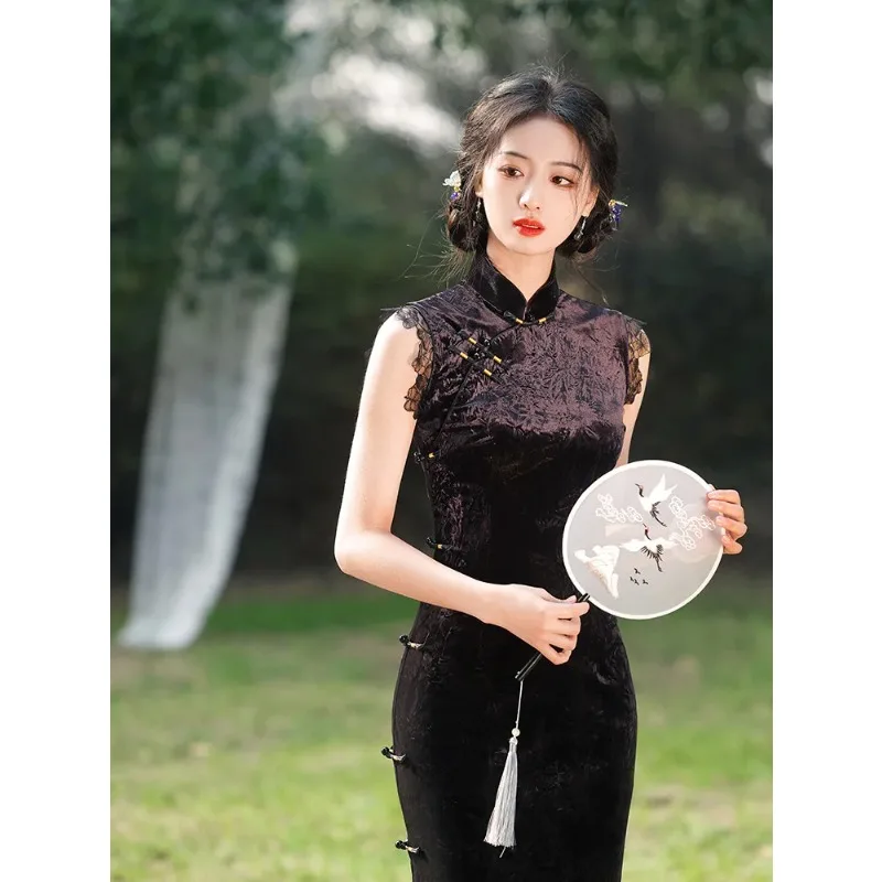 Spring New Improved Black Velvet Sleeveless Cheongsam Slim Evening Party Dress
Spring New Improved Black Velvet Sleeveless Cheongsam Slim Evening Party Dress