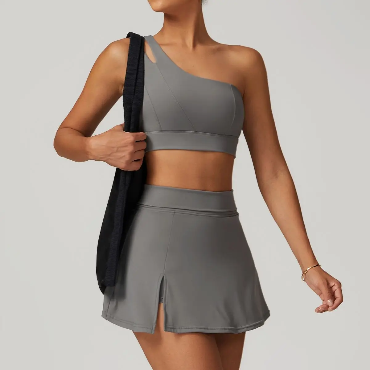 2025 oblique one-shoulder bra, yoga suit, beautiful back fitness, running sports suit, women
2025 oblique one-shoulder bra, yoga suit, beautiful back fitness, running sports suit, women