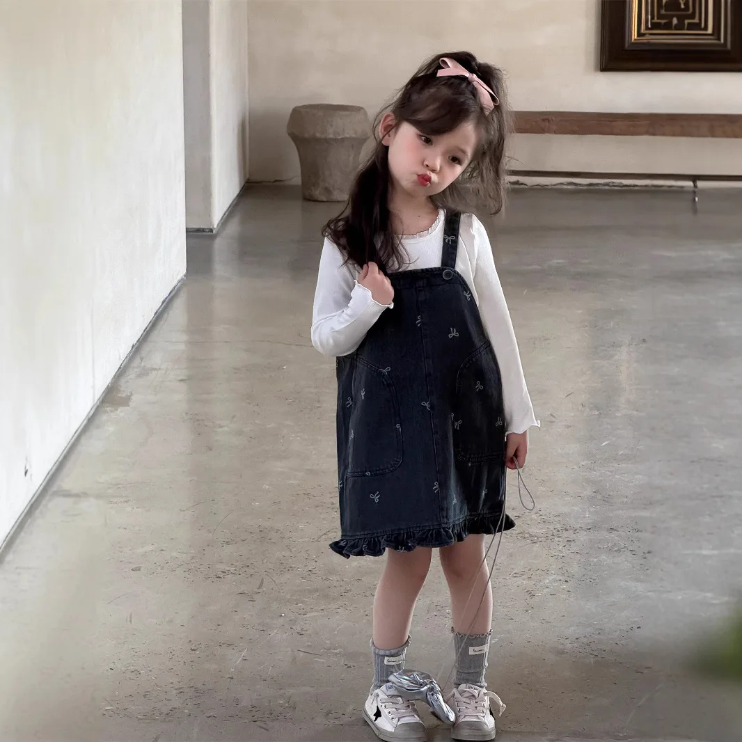 Strap Dress Spring and Autumn 2025 New Korean Printed Bow Fashion Cowboy Strap Dress Kids Clothes Girls
Strap Dress Spring and Autumn 2025 New Korean Printed Bow Fashion Cowboy Strap Dress Kids Clothes Girls