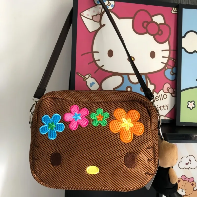 Японская черная кожаная сумка через плечо с цветным цветком Hellokittys, милая сумка через плечо с рисунком Y2k для девочек, большая вместительная сумка на плечо, подарок на день рождения 
Японская черная кожаная сумка через плечо с цветным цветком Hellokittys, милая сумка через плечо с рисунком Y2k для девочек, большая вместительная сумка на плечо, подарок на день рождения
