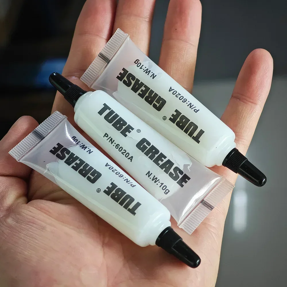 10g Bike Hub Tube Grease Bicycle Hub Bearing Adapter Special Lubricating Grease for Hub Ratchet Oil Bike Accessories
10g Bike Hub Tube Grease Bicycle Hub Bearing Adapter Special Lubricating Grease for Hub Ratchet Oil Bike Accessories
