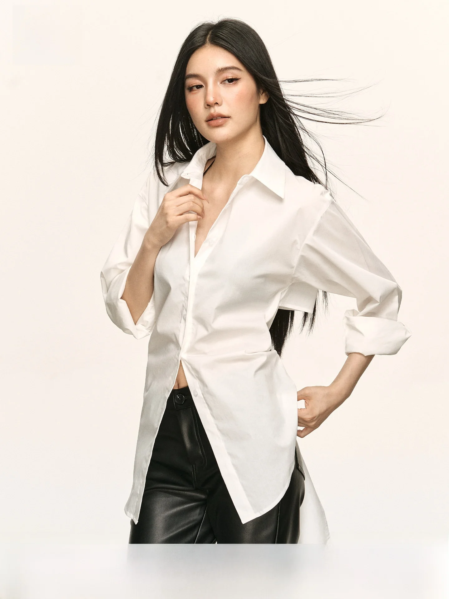 Anna Aneae Women's Shirt Waist Cinching Belt Casual Style Spring Fashionable Long Sleeve Flip Collar Backless Elegant Top
Anna Aneae Women's Shirt Waist Cinching Belt Casual Style Spring Fashionable Long Sleeve Flip Collar Backless Elegant Top