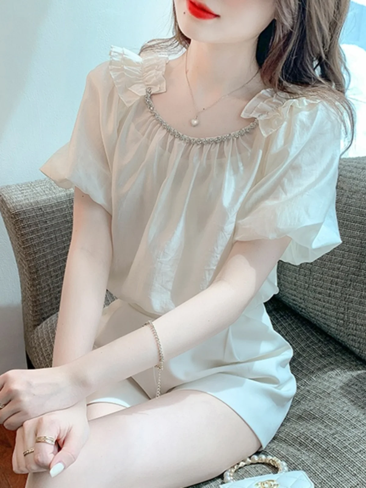 Faionable ort Sve Chiffon irt Women's Summer 2026 New Sle Lace Trim Sweet Sle Slim Fit Polyester Fiber Top
Faionable ort Sve Chiffon irt Women's Summer 2026 New Sle Lace Trim Sweet Sle Slim Fit Polyester Fiber Top