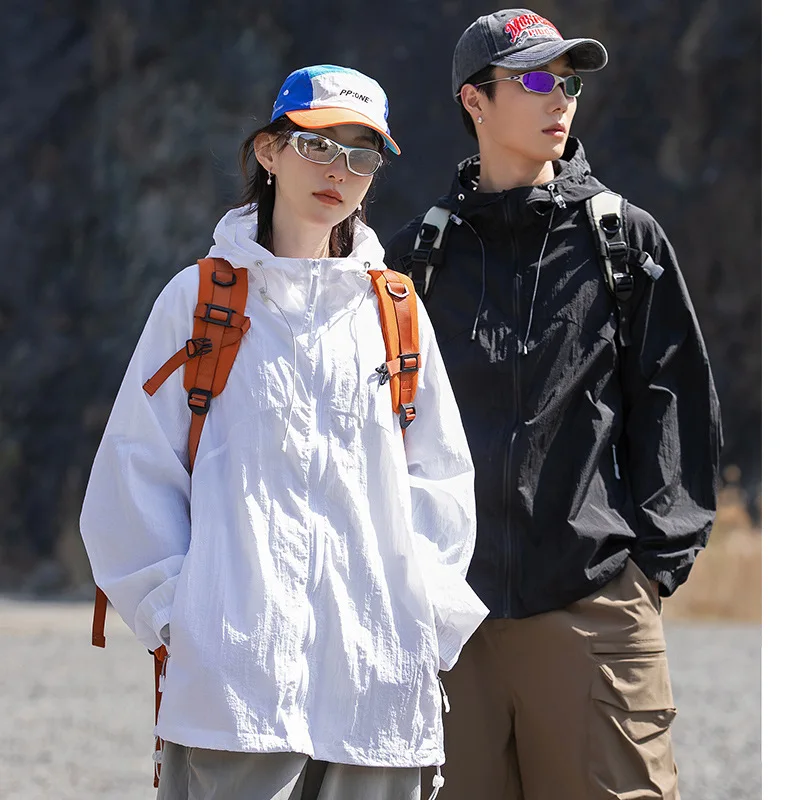 Outdoor mountain style men's ultra-thin loose, breathable and cool skin jacket, UV resistant clothing
Outdoor mountain style men's ultra-thin loose, breathable and cool skin jacket, UV resistant clothing