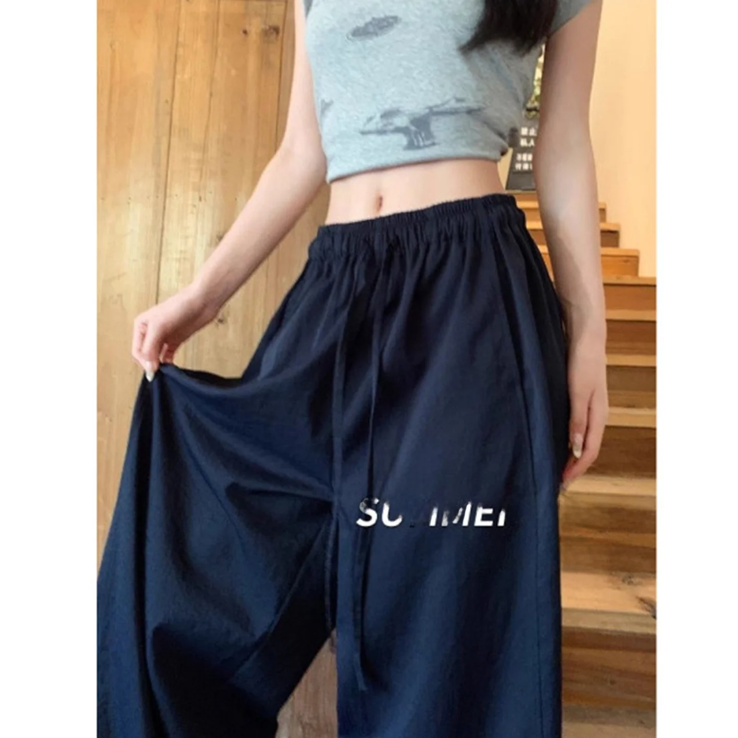 Quick Dry Slimming Wide Leg Pants Women's Summer Thin Large Size Casual Straight Cut Trousers Korean Style High Waist Pants
Quick Dry Slimming Wide Leg Pants Women's Summer Thin Large Size Casual Straight Cut Trousers Korean Style High Waist Pants