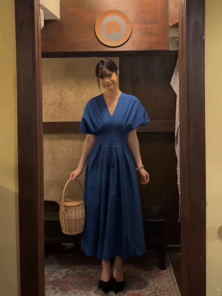 Stazf7 Blue V-neck A-line Skirt Slimming Long Dress for plus Size Women Summer Fashionable High Waist Contraction Waist
Stazf7 Blue V-neck A-line Skirt Slimming Long Dress for plus Size Women Summer Fashionable High Waist Contraction Waist