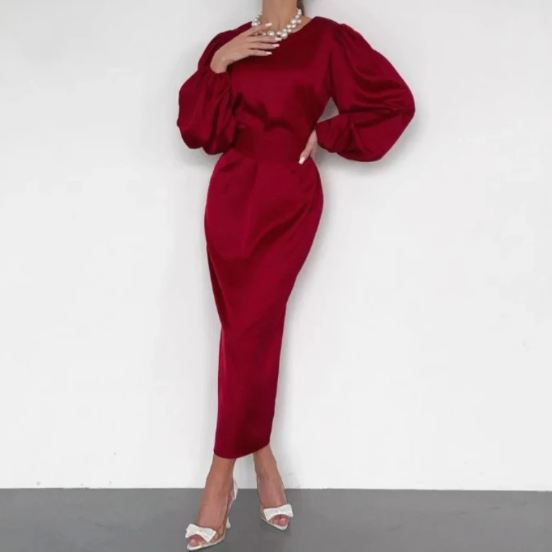 Fall-Winter 2025 Commuter New Satin Elegant Temperament Long Skirt Women's Party Long Sleeve Dress
Fall-Winter 2025 Commuter New Satin Elegant Temperament Long Skirt Women's Party Long Sleeve Dress