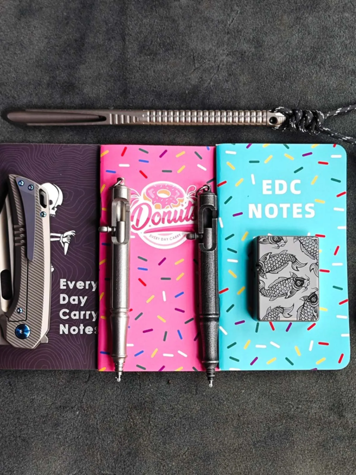 1pc The Old War-torn Titanium Alloy Bolt Is Handcrafted By A Master Using A Neutral Pen
1pc The Old War-torn Titanium Alloy Bolt Is Handcrafted By A Master Using A Neutral Pen