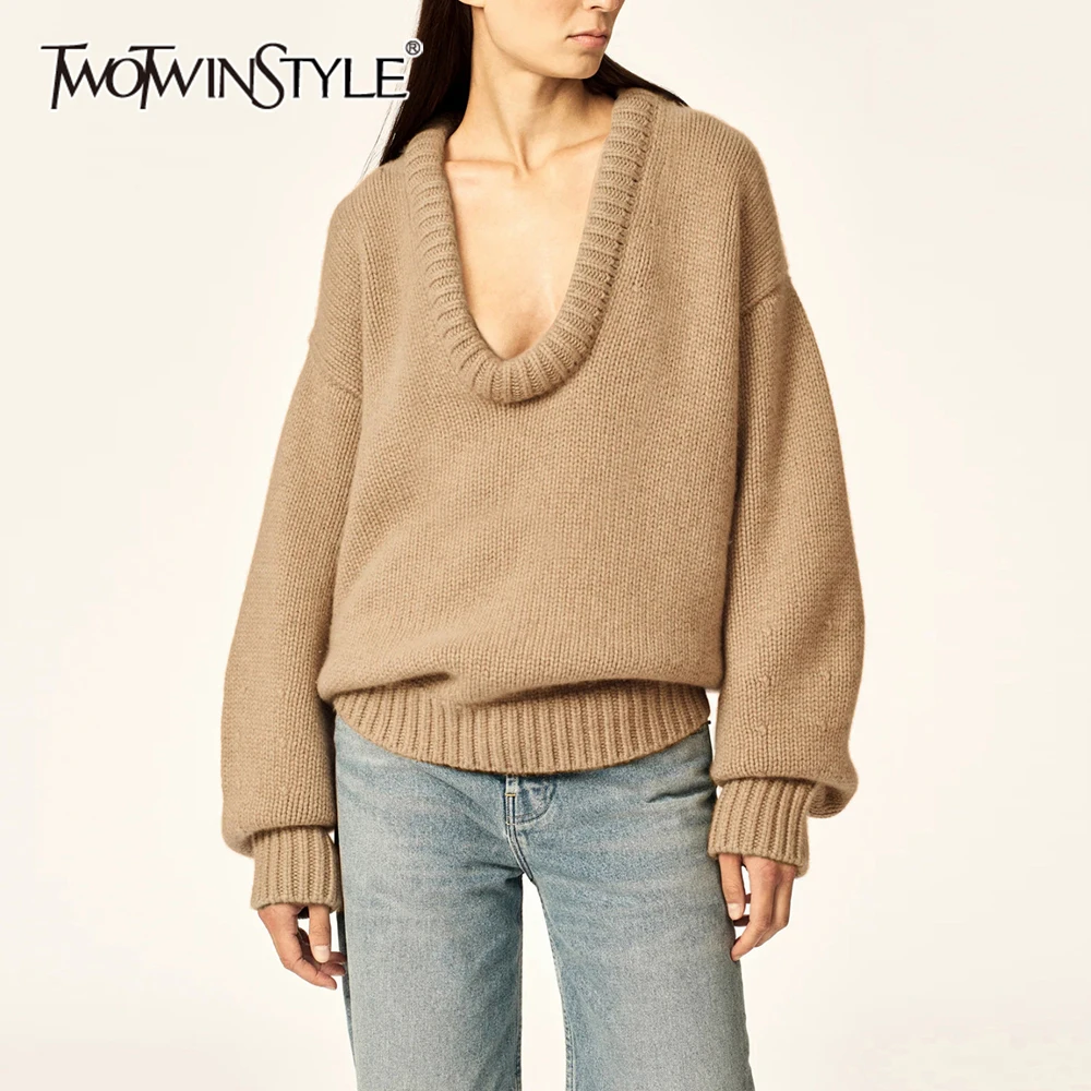 TWOTWINSTYLE Solid Loose Temperament Sweaters For Women Deep O Neck Long Sleeve Temperament Chic Sweater Female Style Clothes
TWOTWINSTYLE Solid Loose Temperament Sweaters For Women Deep O Neck Long Sleeve Temperament Chic Sweater Female Style Clothes