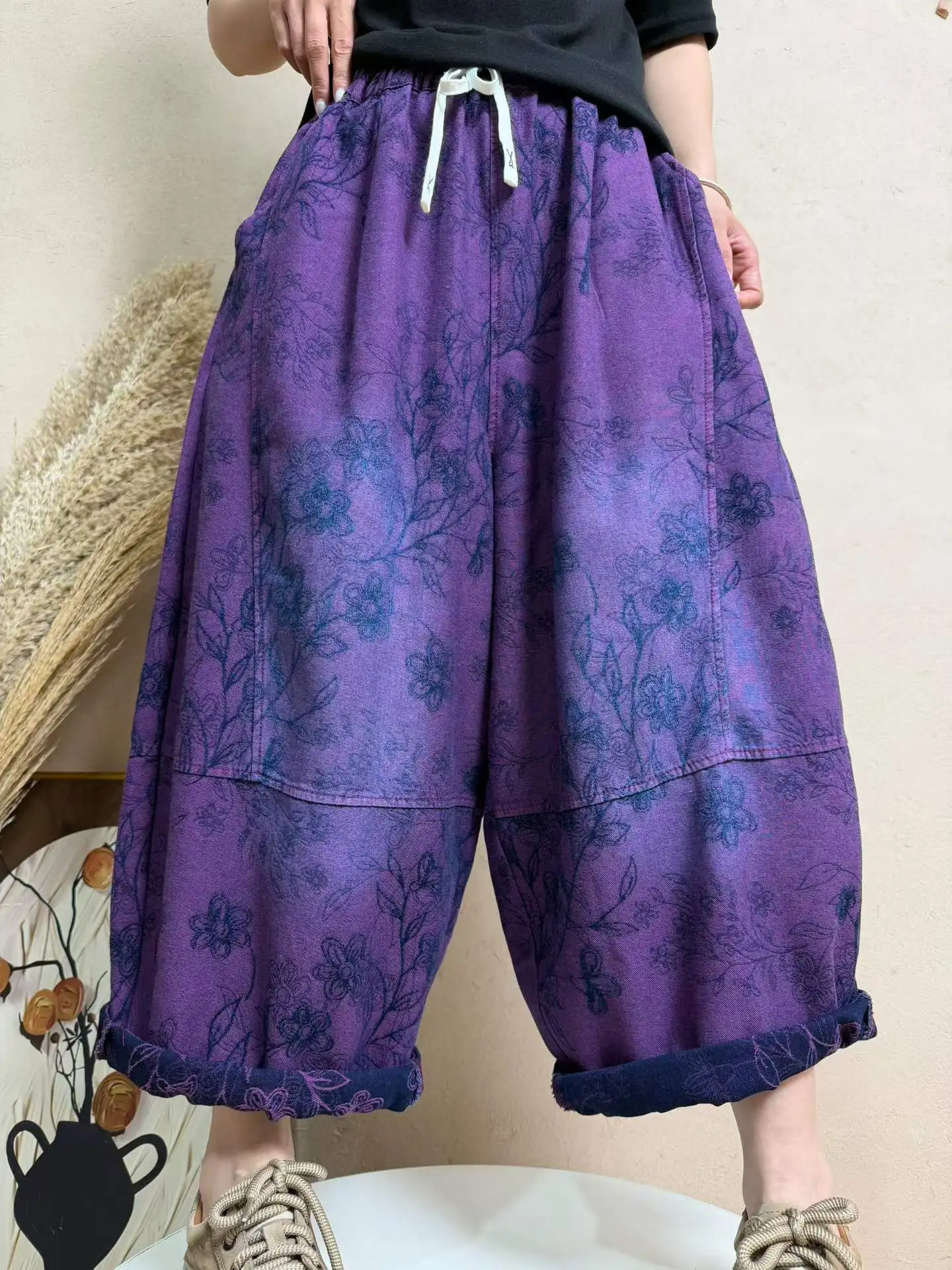 Fashionable Casual Embroidered Thin Denim Jeans Women plus Size Wide Leg Dad Pants Spring Summer New Arrival Cotton Blend
Fashionable Casual Embroidered Thin Denim Jeans Women plus Size Wide Leg Dad Pants Spring Summer New Arrival Cotton Blend