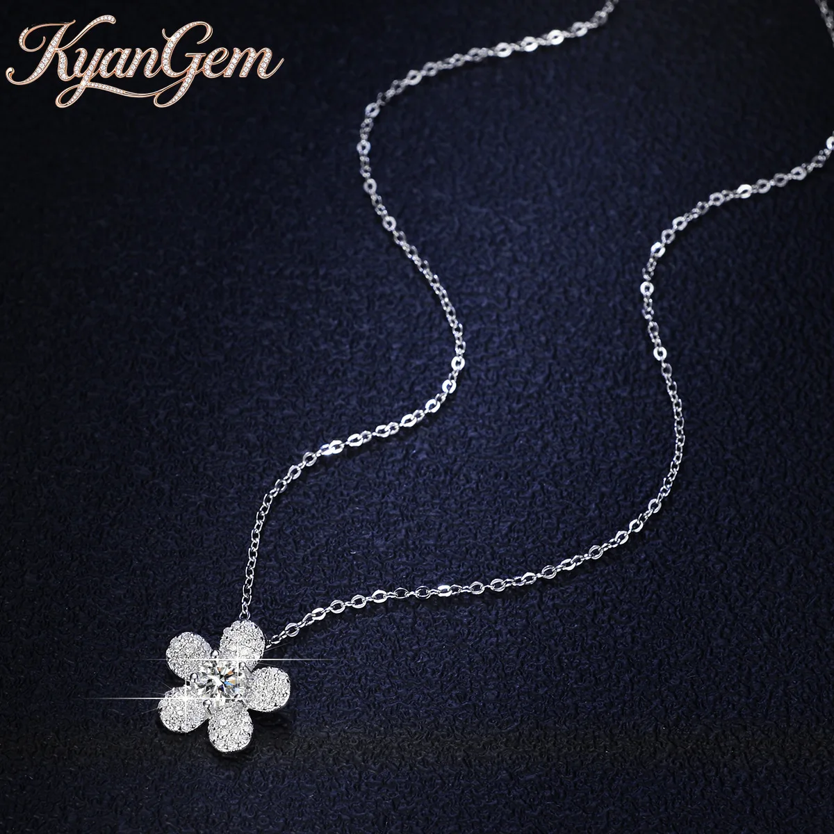 KyanGem 18K Gold Pendant 0.5 Carat Moissanite Necklace Women's Fashion Camellia 18K Platinum Clavicle Chain
KyanGem 18K Gold Pendant 0.5 Carat Moissanite Necklace Women's Fashion Camellia 18K Platinum Clavicle Chain