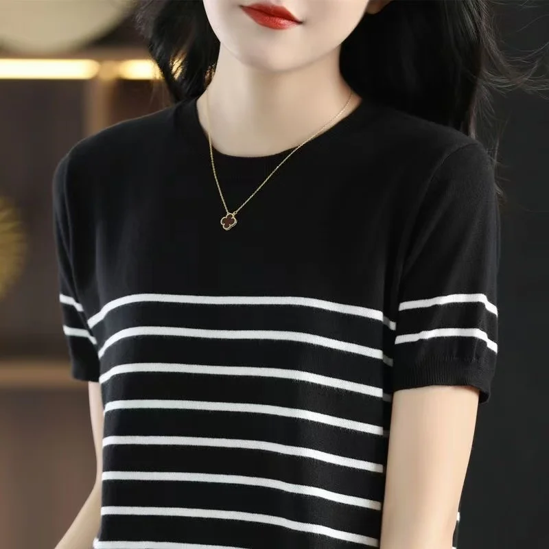 Women's 100% Merino Wool Top Round Neck knit O Neck Striped Sweater Short Sleeve T-Shirt 2025 Summer New Model
Women's 100% Merino Wool Top Round Neck knit O Neck Striped Sweater Short Sleeve T-Shirt 2025 Summer New Model