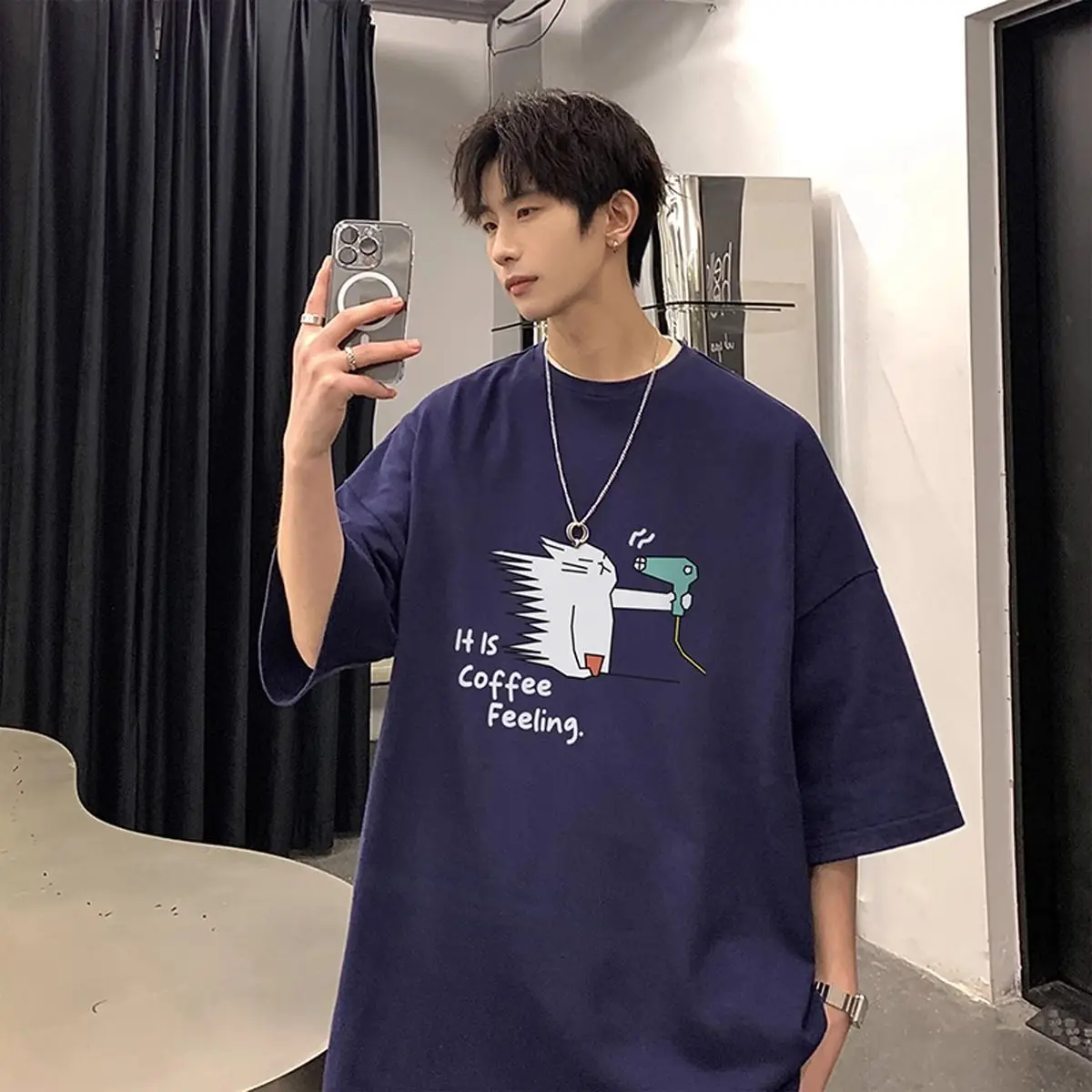 Japanese fun cat print short-sleeved T-shirt for men and women loose Korean style college style casual couple style Harajuku top
Japanese fun cat print short-sleeved T-shirt for men and women loose Korean style college style casual couple style Harajuku top