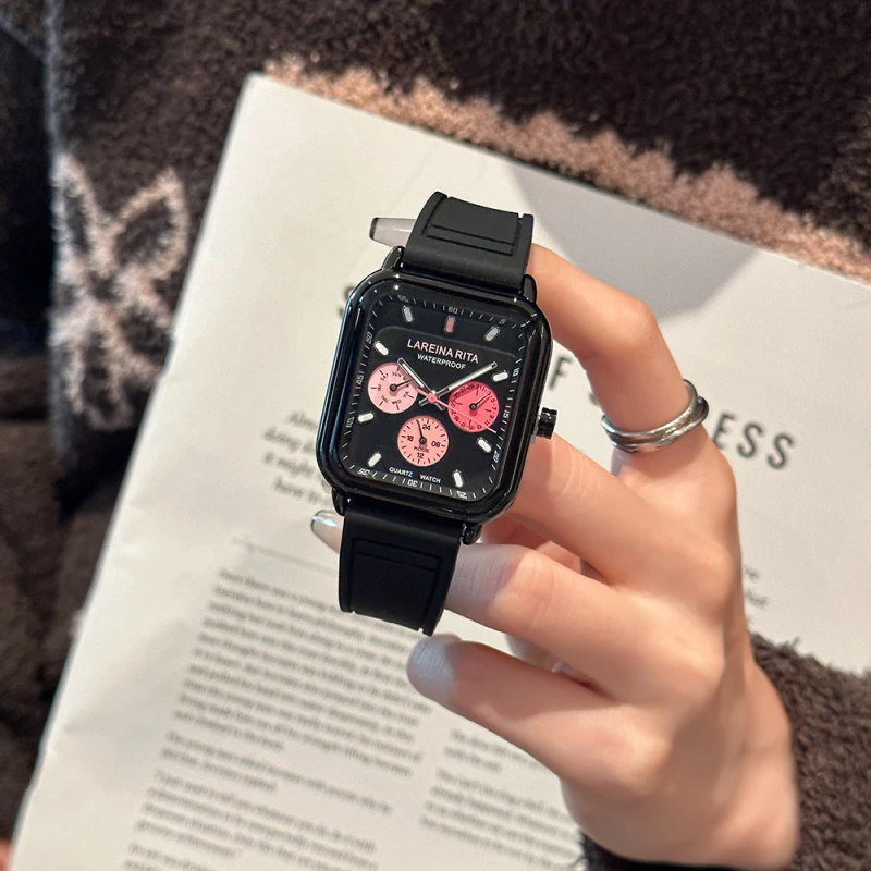 New Trendy Exquisite Square Silicone Watch, Simple Elegant Women'S Watch High-End Selection Women'S Accessories Women'S Gifts
New Trendy Exquisite Square Silicone Watch, Simple Elegant Women'S Watch High-End Selection Women'S Accessories Women'S Gifts