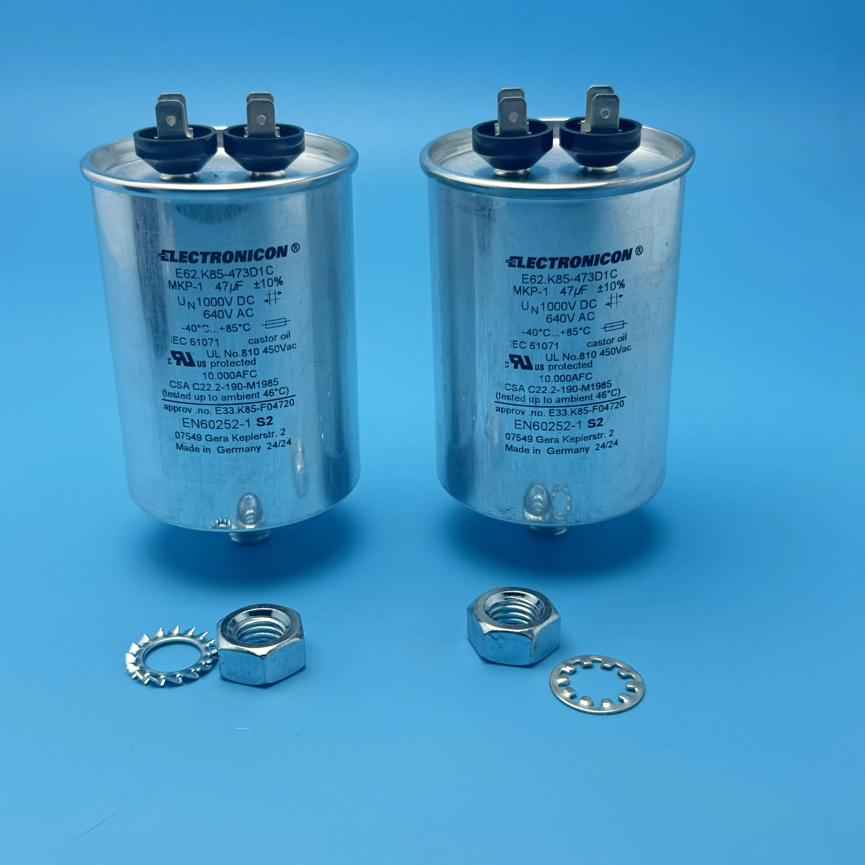 Совершенно новый оригинальный немецкий масляный конденсатор 47uf640v переменного тока e62.k85-473D1c 1000 В
Совершенно новый оригинальный немецкий масляный конденсатор 47uf640v переменного тока e62.k85-473D1c 1000 В