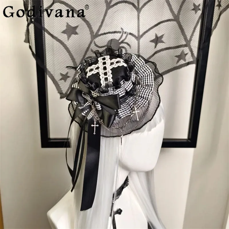 Y2K Subculture Japanese Original Lolita Handmade Headgear Bow Goth Style Bnt Top Hat Dark Loli Girl Lace Lolita Hair Accessories
Y2K Subculture Japanese Original Lolita Handmade Headgear Bow Goth Style Bnt Top Hat Dark Loli Girl Lace Lolita Hair Accessories