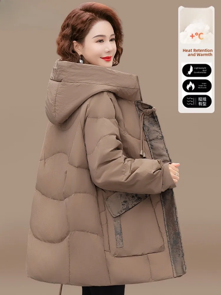 Утепленная хлопковая куртка для женщин среднего возраста: осенне-зимняя модная верхняя одежда, пальто больших размеров, хлопковая одежда.
Утепленная хлопковая куртка для женщин среднего возраста: осенне-зимняя модная верхняя одежда, пальто больших размеров, хлопковая одежда.