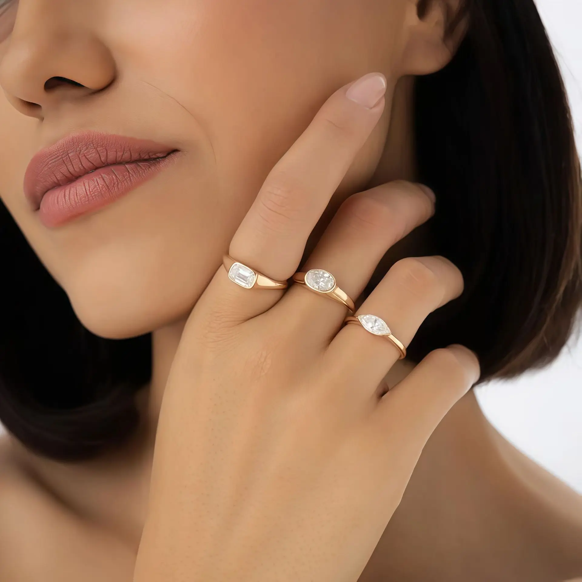 Кольцо для помолвки/свадьбы из коллекции East West с муассанитом в оправе, серебро 925 пробы, круглая, изумрудная, овальная, удлиненная, кушон-форма огранки, 1 карат
Кольцо для помолвки/свадьбы из коллекции East West с муассанитом в оправе, серебро 925 пробы, круглая, изумрудная, овальная, удлиненная, кушон-форма огранки, 1 карат