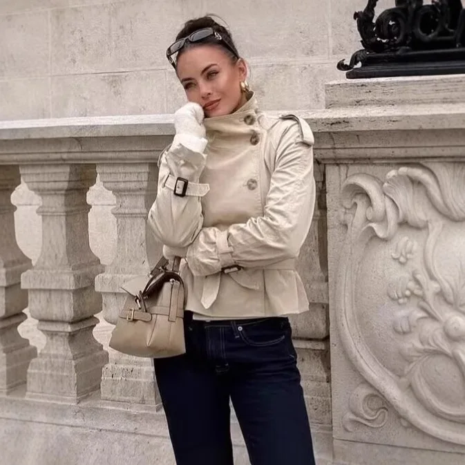 Women's Long-Sleeved Short Jacket Double-Breasted Lace-Up Waist Slanted Placket Ready-Made Wholesale Clothing
Women's Long-Sleeved Short Jacket Double-Breasted Lace-Up Waist Slanted Placket Ready-Made Wholesale Clothing