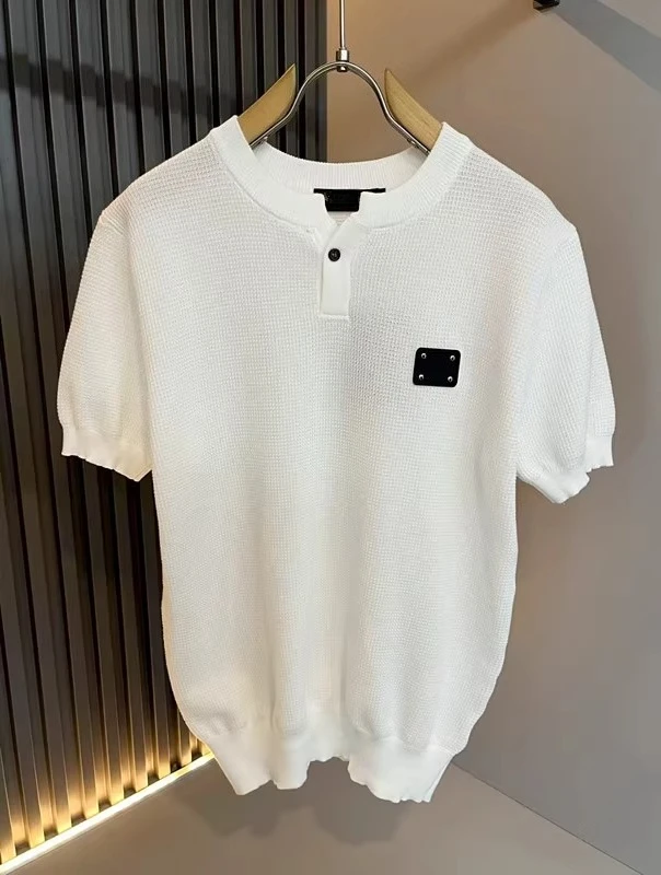 LP Italian half-open collar one-button knitted short-sleeved business casual T-shirt
LP Italian half-open collar one-button knitted short-sleeved business casual T-shirt