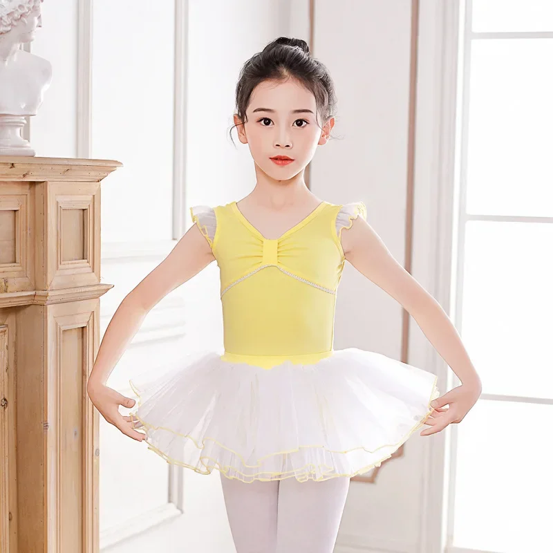 Children's dance practice suit, short sleeved body suit, vest, grading suit, cotton gymnastics , ballet ethnic dance jumpsui
Children's dance practice suit, short sleeved body suit, vest, grading suit, cotton gymnastics , ballet ethnic dance jumpsui