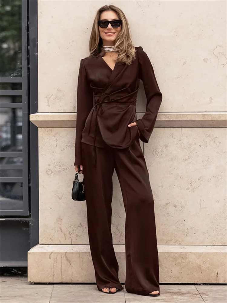 Tossy Spring Vintage Commute 2 Piece-Set Women's Pants Solid Lace-Up Long Sleeve Loose Cardigan And High Waist Trousers Outfits
Tossy Spring Vintage Commute 2 Piece-Set Women's Pants Solid Lace-Up Long Sleeve Loose Cardigan And High Waist Trousers Outfits