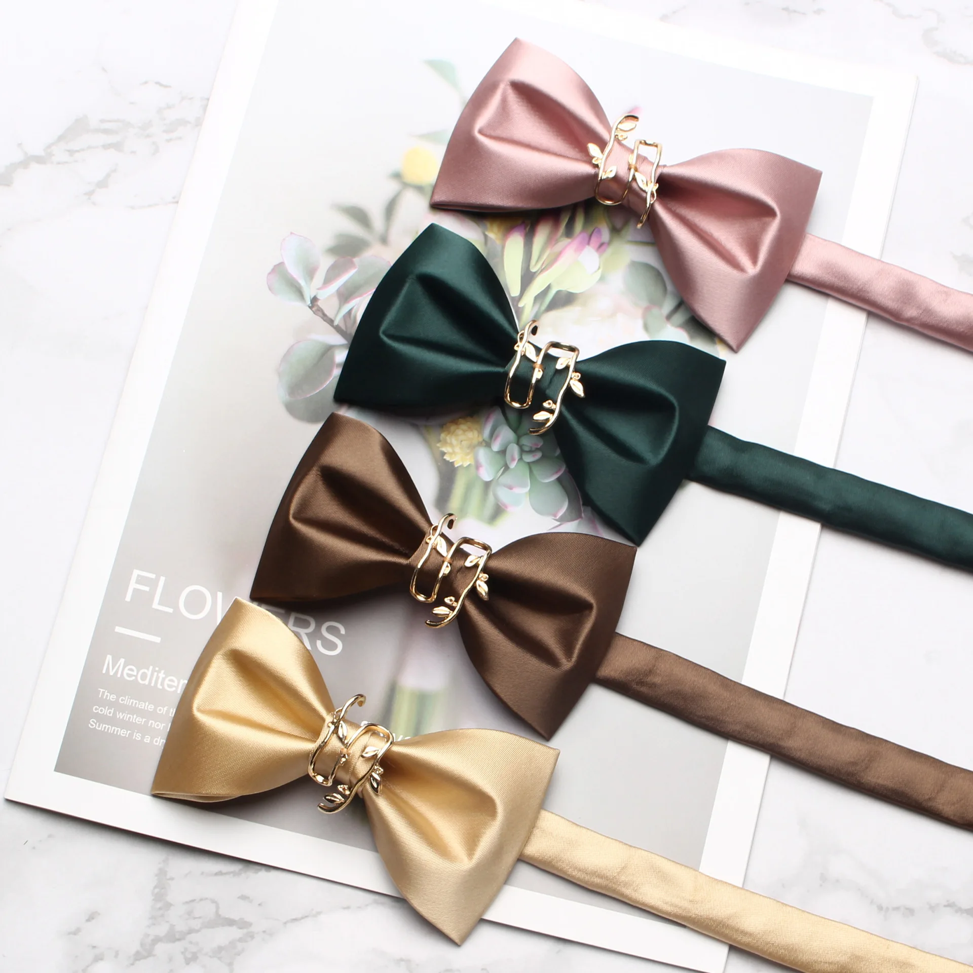 Men's formal business printed tie, solid color best man and groom's wedding bow tie
Men's formal business printed tie, solid color best man and groom's wedding bow tie
